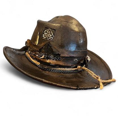 In Stock – Poison Hat – The Art of Rebellion – Vintage Leather Efect