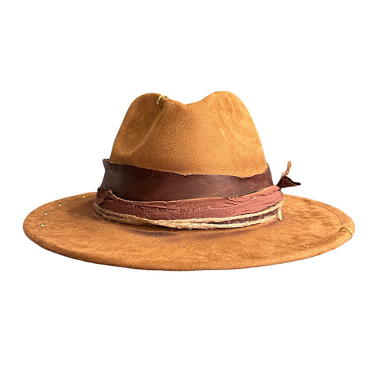 Wilder – Camel Suede Hat