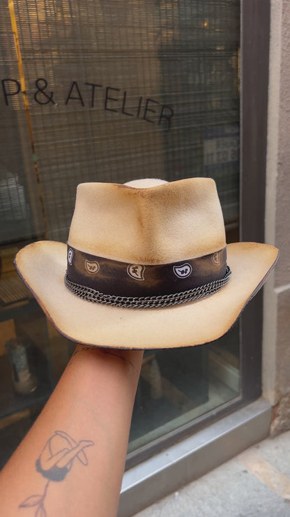 Kevin – Vintage Style Felt Cowboy Hat