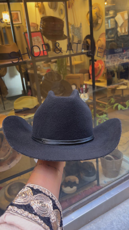 Noir Western Hat Edition – Elegant Black Cowboy Hat