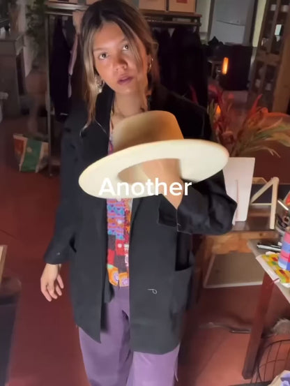 Gracias Vida Bohemian Round Crown Felt Hat – Stylish Handmade Hat